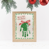 If you’re looking for a personalized Christmas gift your kids can make, try these handprint craft! This Merry Christmas handprint keepsake is perfect to use as a Christmas card made by the kids for family and friends.